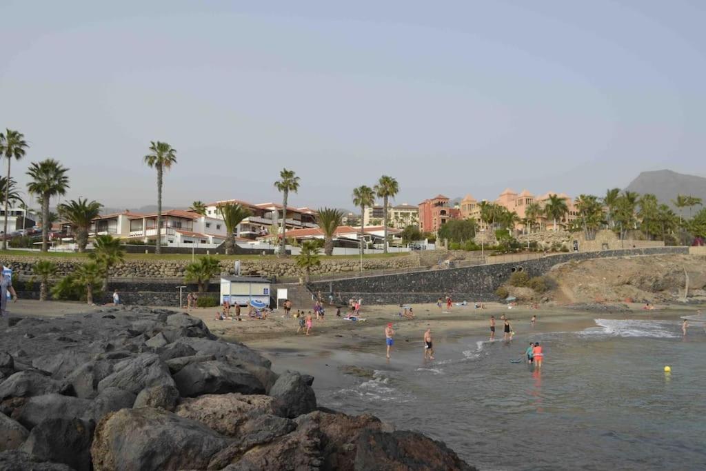 Villa Tranquila, Playa Del Duque 阿德耶 外观 照片