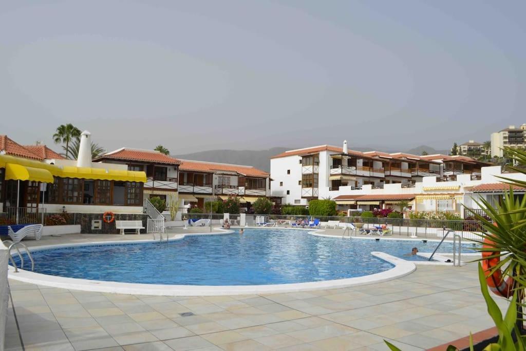 Villa Tranquila, Playa Del Duque 阿德耶 外观 照片