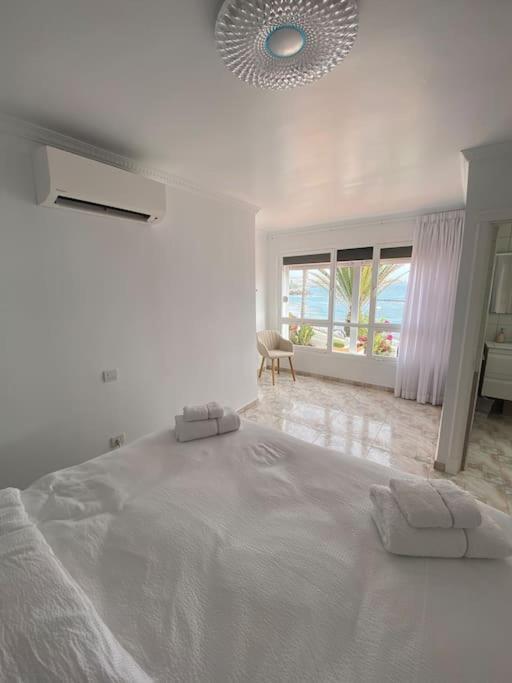 Villa Tranquila, Playa Del Duque 阿德耶 外观 照片