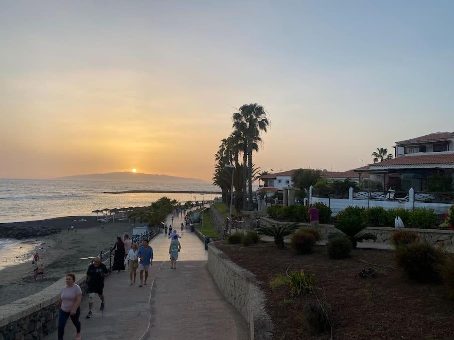 Villa Tranquila, Playa Del Duque 阿德耶 外观 照片