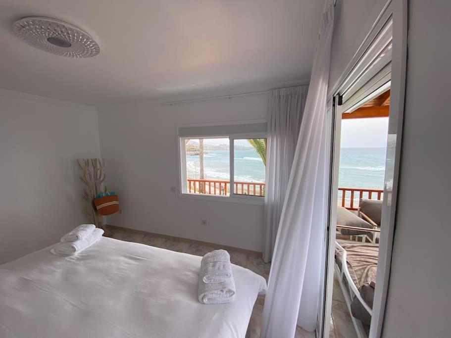 Villa Tranquila, Playa Del Duque 阿德耶 外观 照片
